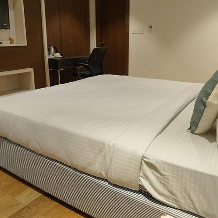 Hotel Konark Khammam Exterior photo