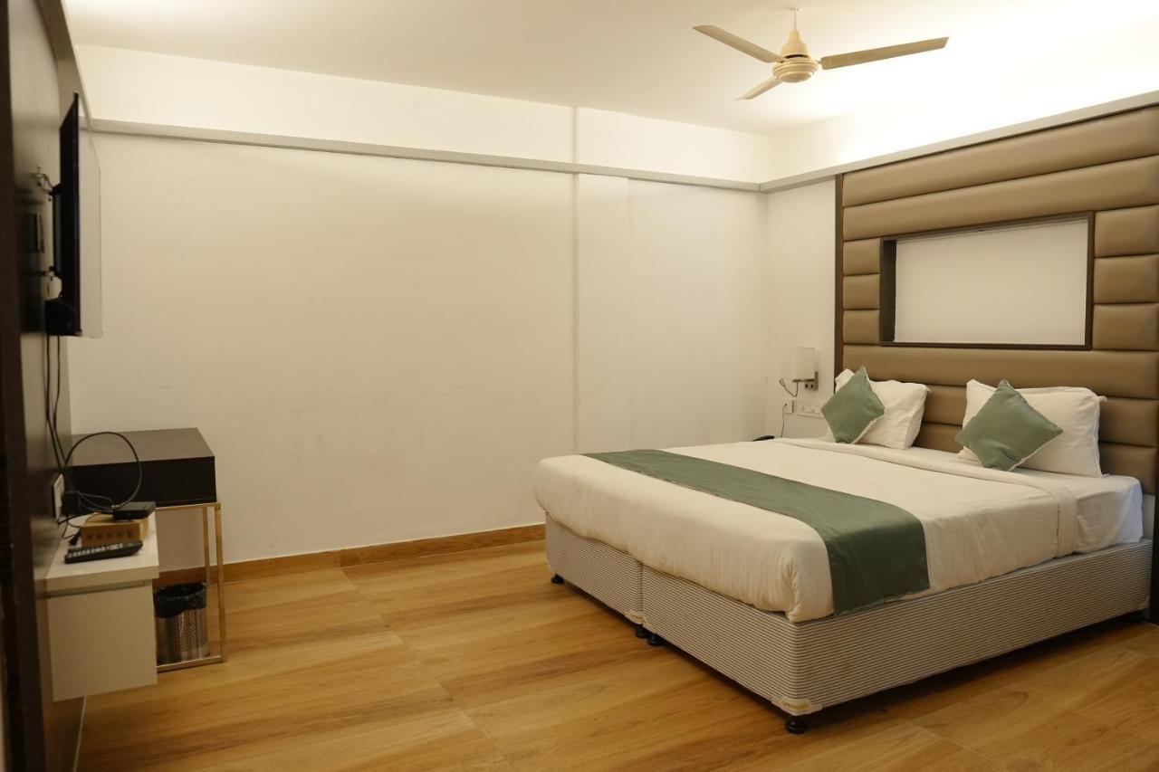 Hotel Konark Khammam Exterior photo